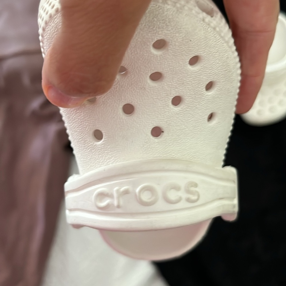 Baby crocs - Picture 2 of 3